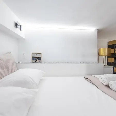 Cozy Aristotelous Loft Apartment Thessaloniki